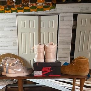 3 pairs of Jordan 1 Retro High Size 10